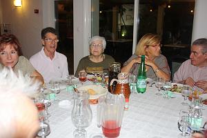 2013 10 05 OCTOBRE NIMES SOIREE FESTIVE AVANT LES CEREMONIES (7)
